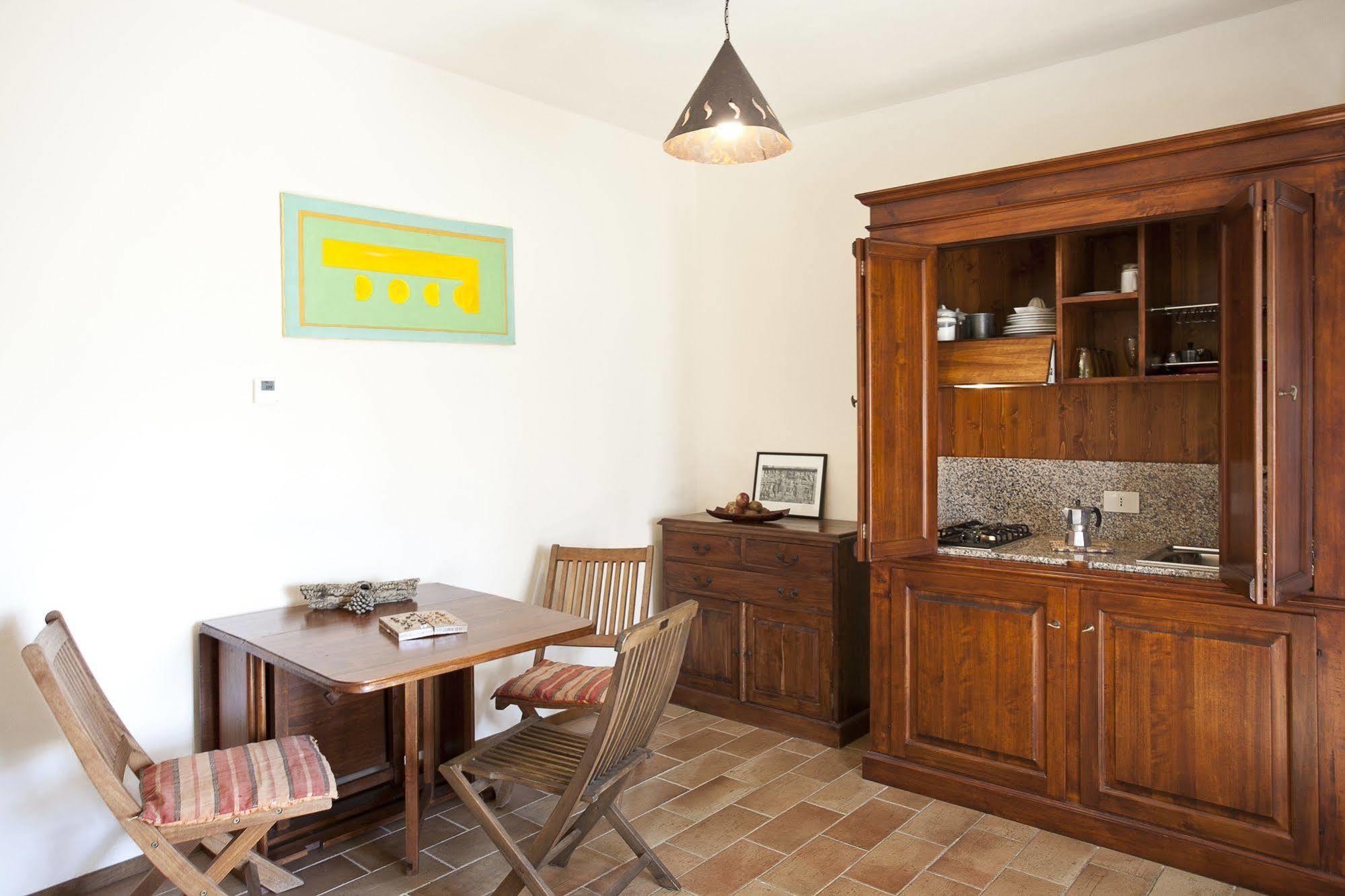 Casale Pundarika Guest House Рипарбела Екстериор снимка